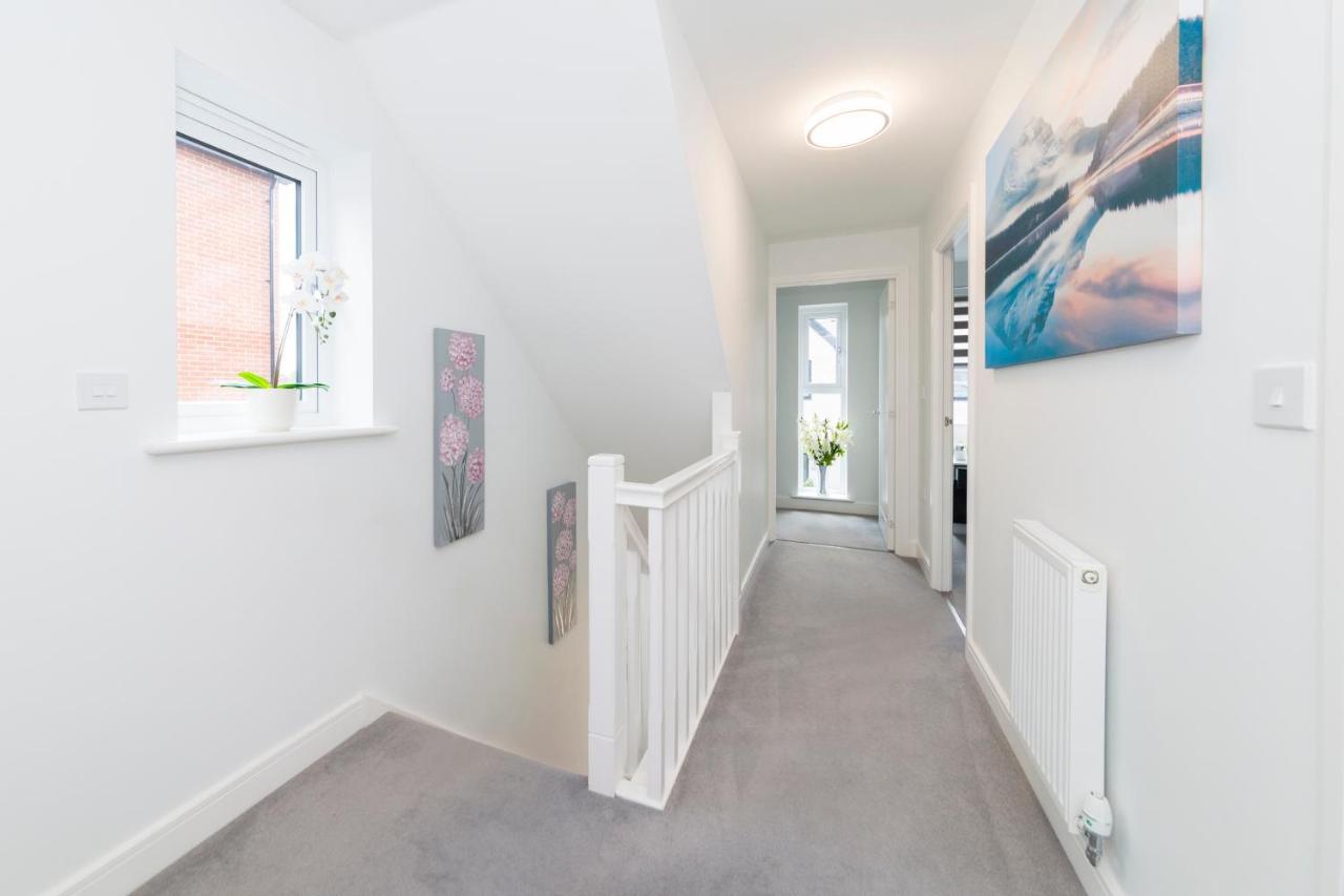 Greenfield Modern 3Br Home - Southcote Lane , Reading Zewnętrze zdjęcie