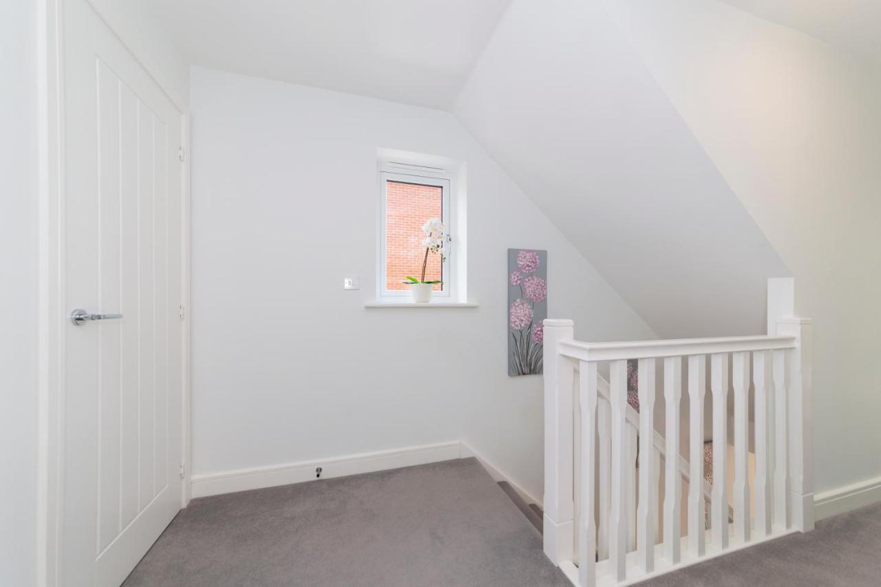 Greenfield Modern 3Br Home - Southcote Lane , Reading Zewnętrze zdjęcie
