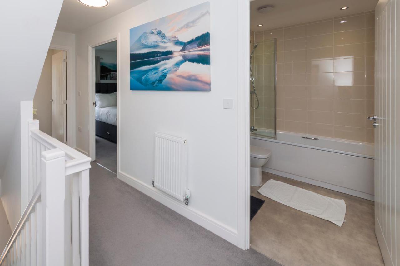 Greenfield Modern 3Br Home - Southcote Lane , Reading Zewnętrze zdjęcie