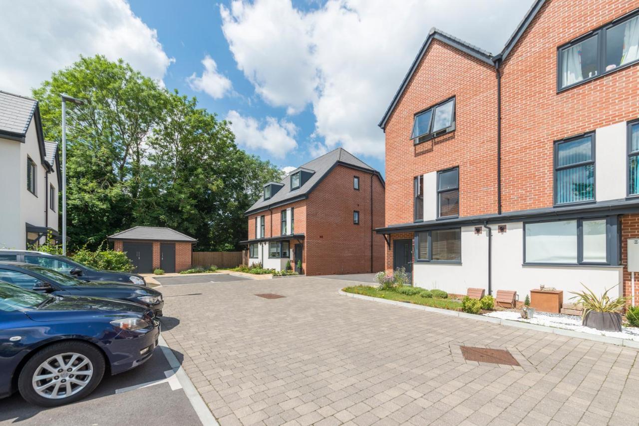 Greenfield Modern 3Br Home - Southcote Lane , Reading Zewnętrze zdjęcie