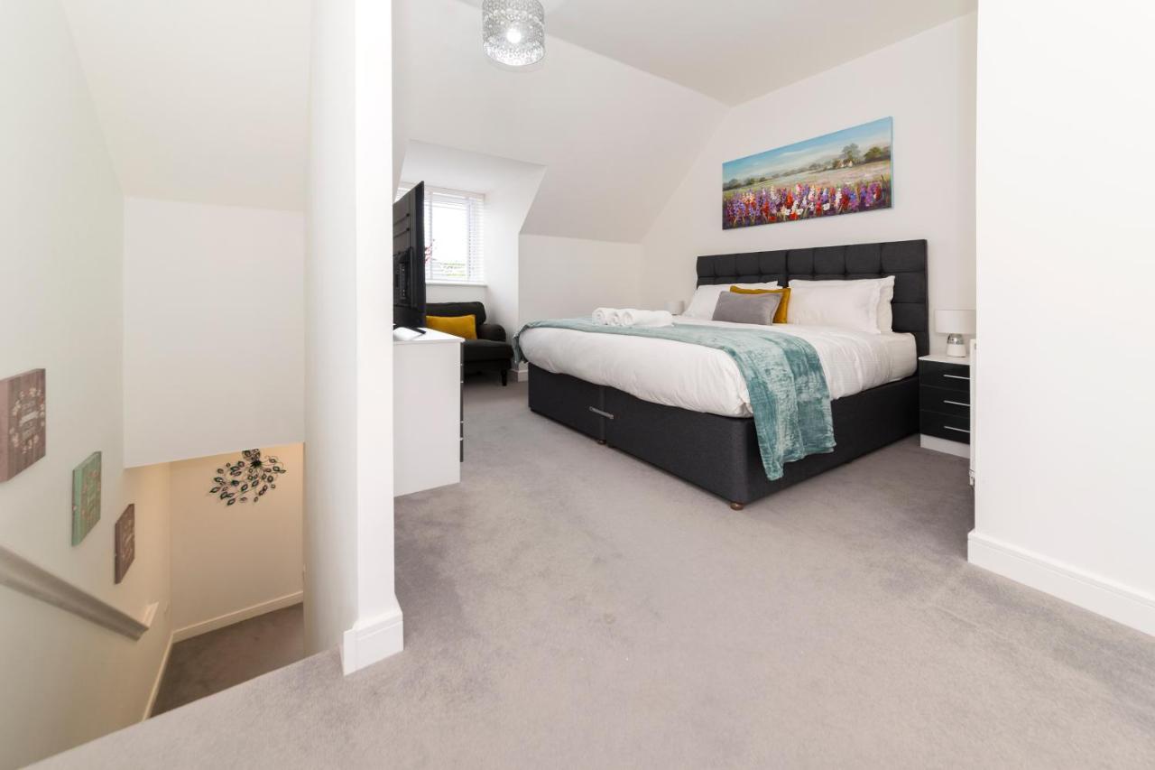 Greenfield Modern 3Br Home - Southcote Lane , Reading Zewnętrze zdjęcie