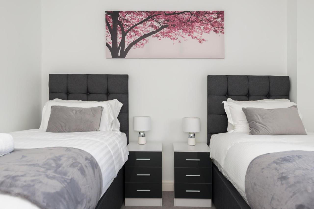 Greenfield Modern 3Br Home - Southcote Lane , Reading Zewnętrze zdjęcie