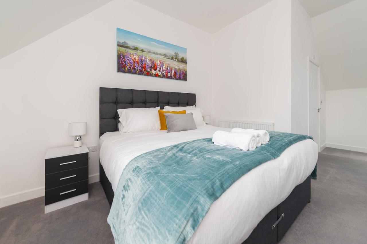 Greenfield Modern 3Br Home - Southcote Lane , Reading Zewnętrze zdjęcie