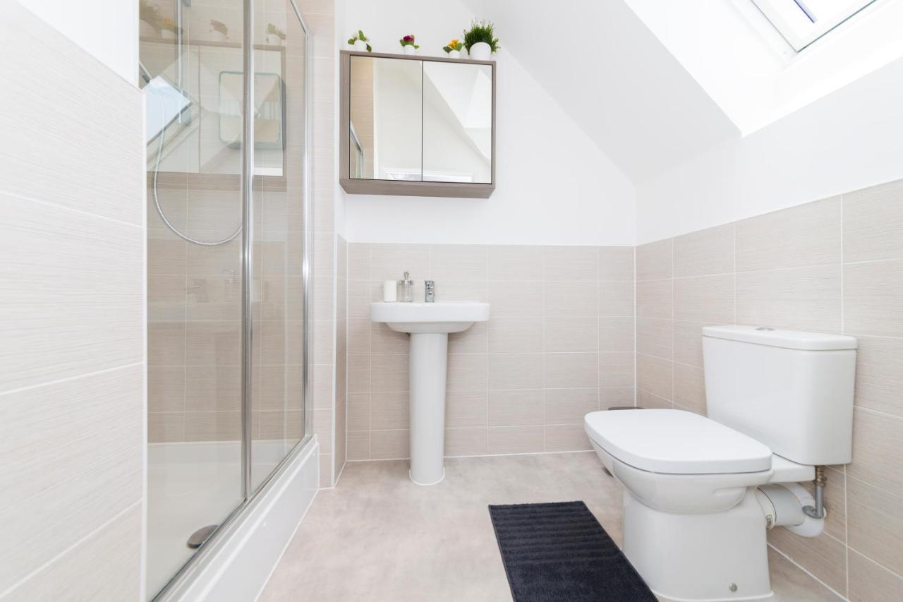 Greenfield Modern 3Br Home - Southcote Lane , Reading Zewnętrze zdjęcie